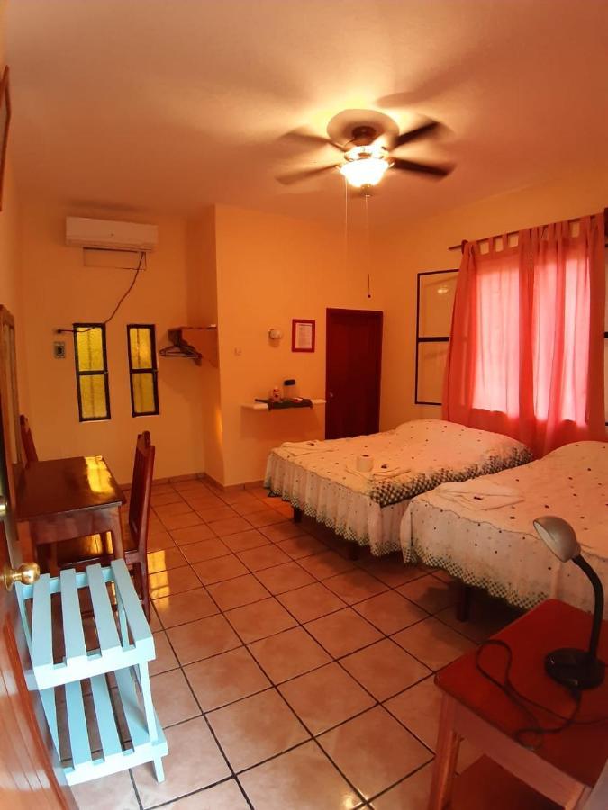 Hotel Cabanas Margarita & Ed Palenque Zewnętrze zdjęcie