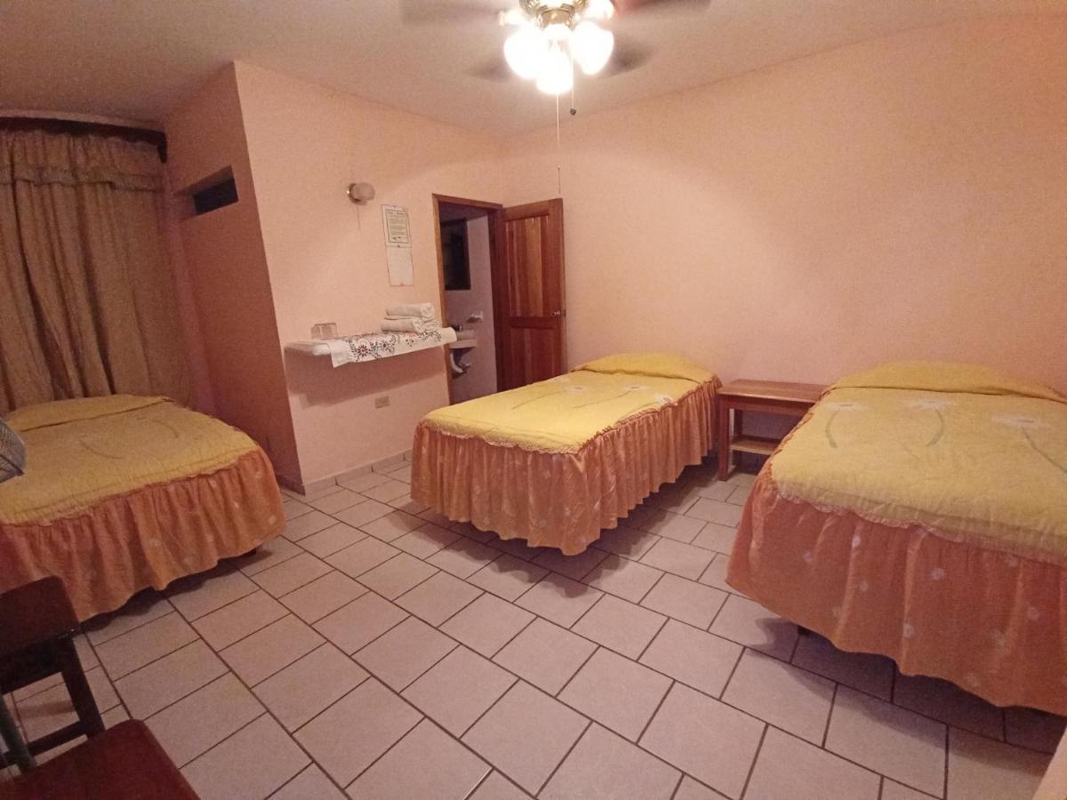 Hotel Cabanas Margarita & Ed Palenque Zewnętrze zdjęcie